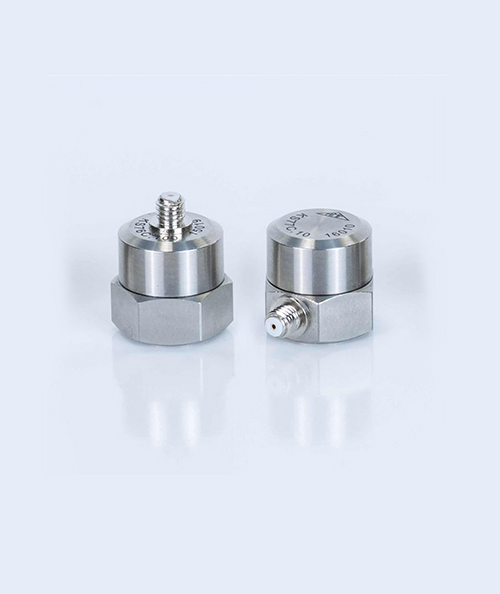 宜春通用振動(dòng)加速度傳感器